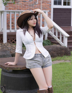 妇欲乱肉人伦-结城杏奈