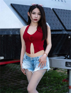 natr241-扒开双腿猛进入JK校花免费网站